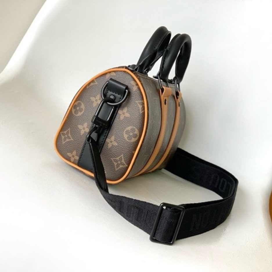 LV Keepall Bandoulière 25