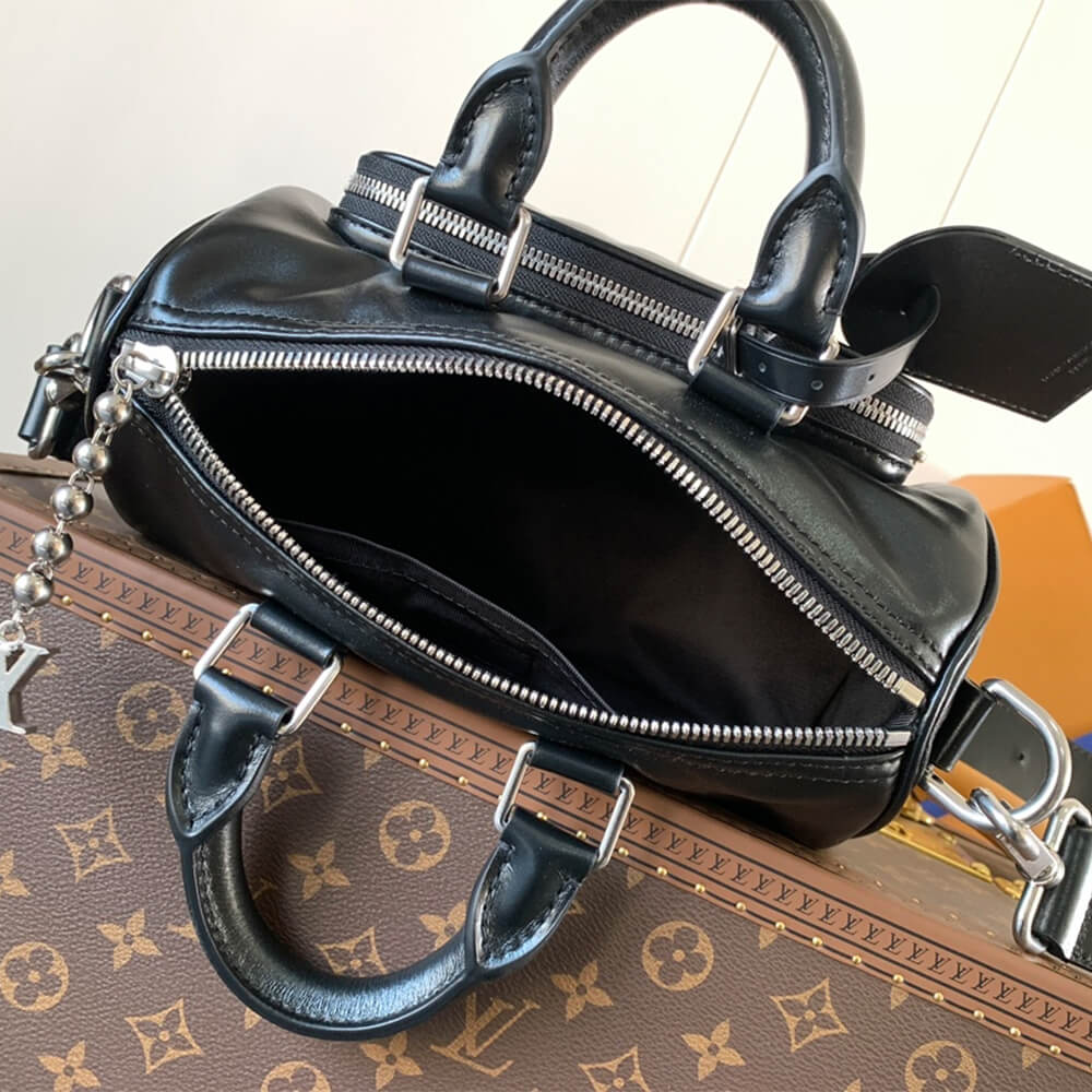 LV Keepall Bandoulière 25