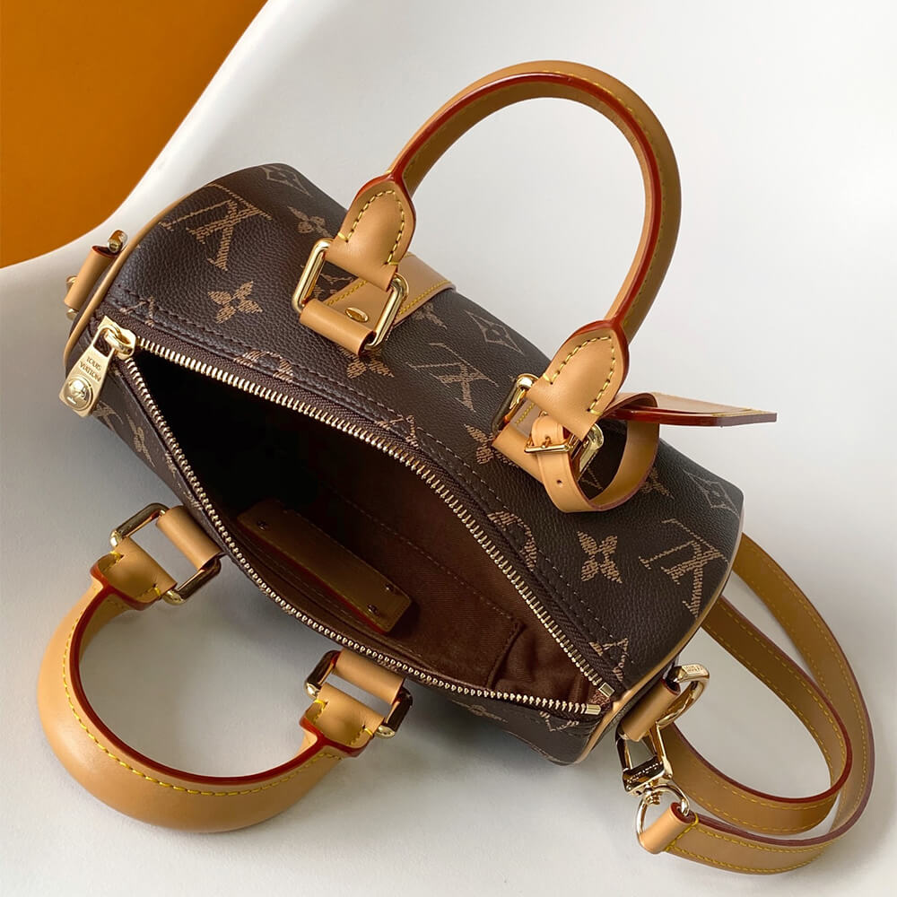 LV Keepall Bandoulière 25